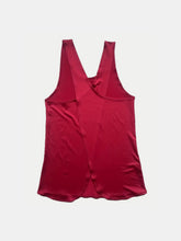 Load image into Gallery viewer, Crisscross Scoop Neck Active Tank