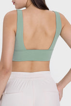 Load image into Gallery viewer, Backless Wide Strap Active Bra
