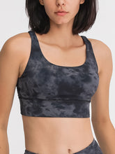 Load image into Gallery viewer, Crisscross Scoop Neck Active Tank
