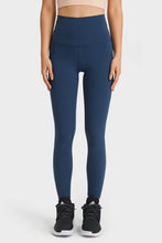 Load image into Gallery viewer, Feel Like Skin Elastic Waistband Yoga Leggings
