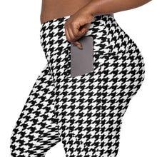 Load image into Gallery viewer, The Royal Court Fitness High Waisted Houndstooth Leggings with pockets
